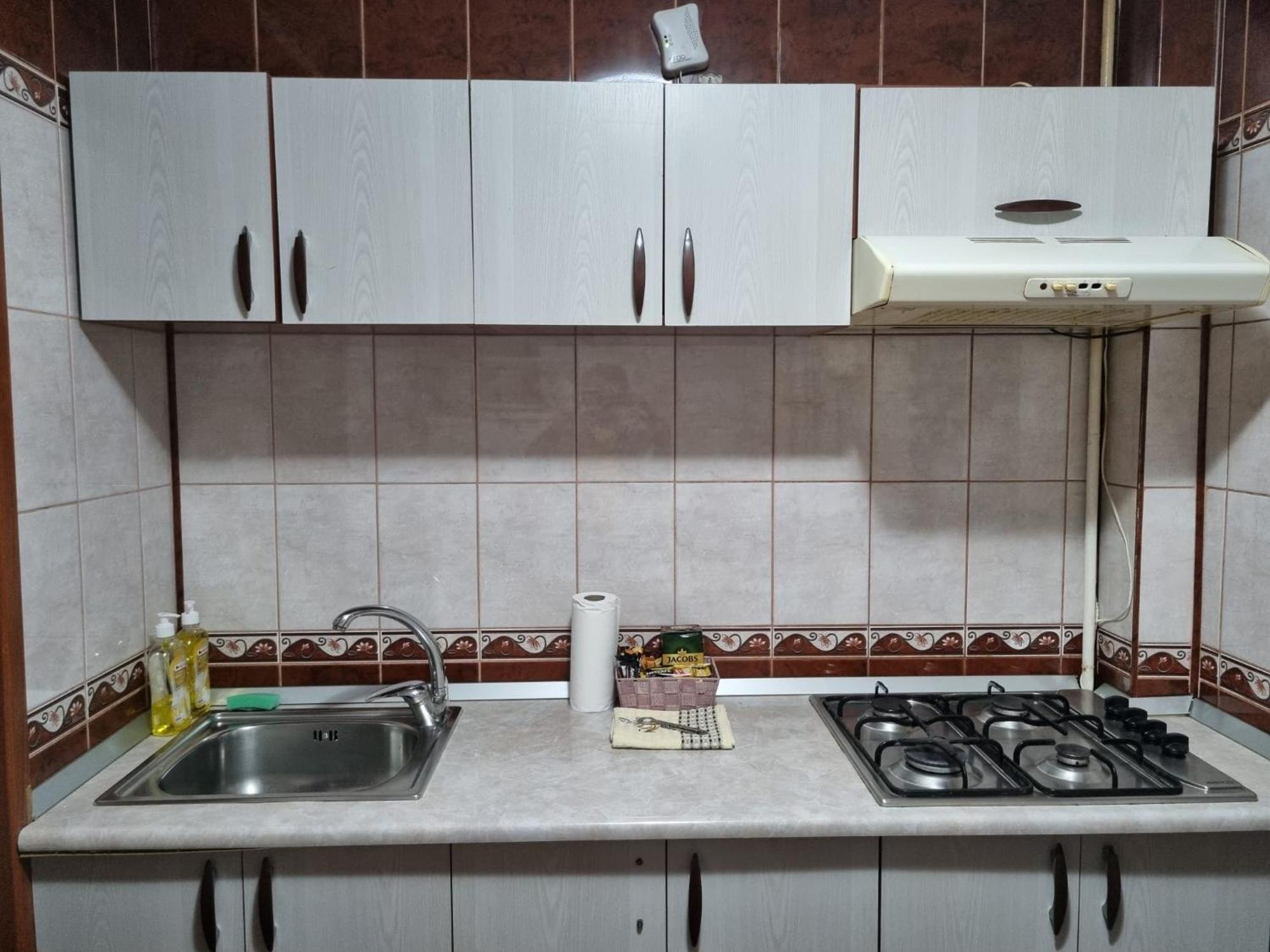 My House - Ultracentral Romana Square Near Old Town Bukares Bagian luar foto