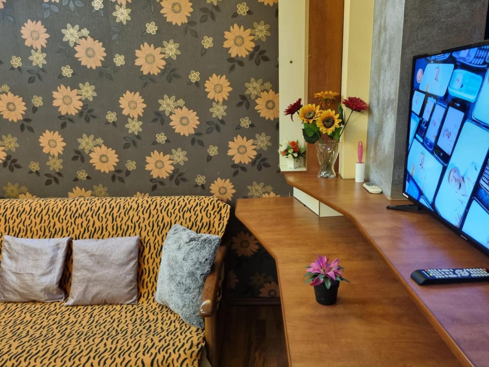 My House - Ultracentral Romana Square Near Old Town Bukares Bagian luar foto