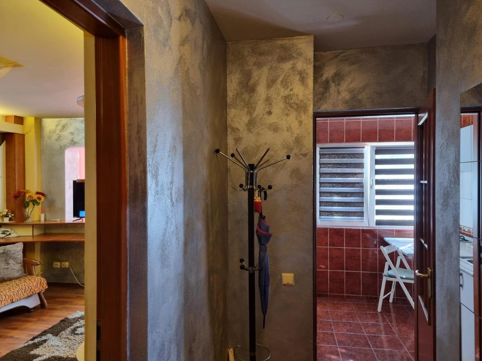 My House - Ultracentral Romana Square Near Old Town Bukares Bagian luar foto